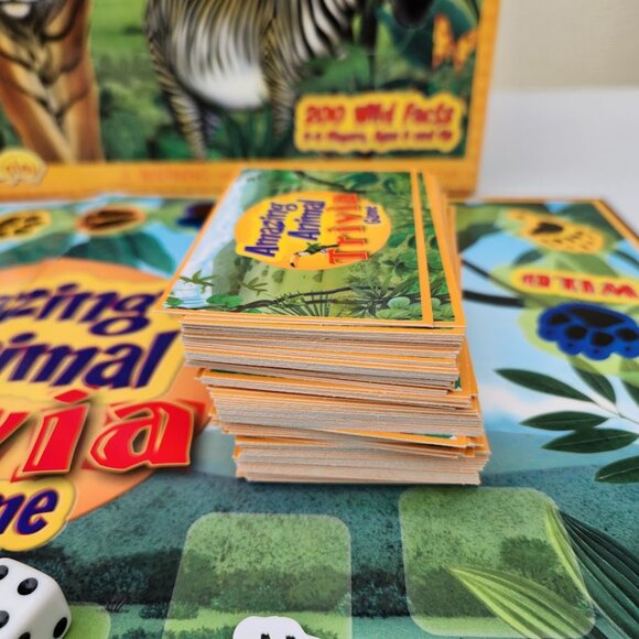 Amazing Animal Trivia Game Board Game Animal Facts Africa Safari Family Game Nig - Picture 6 of 15